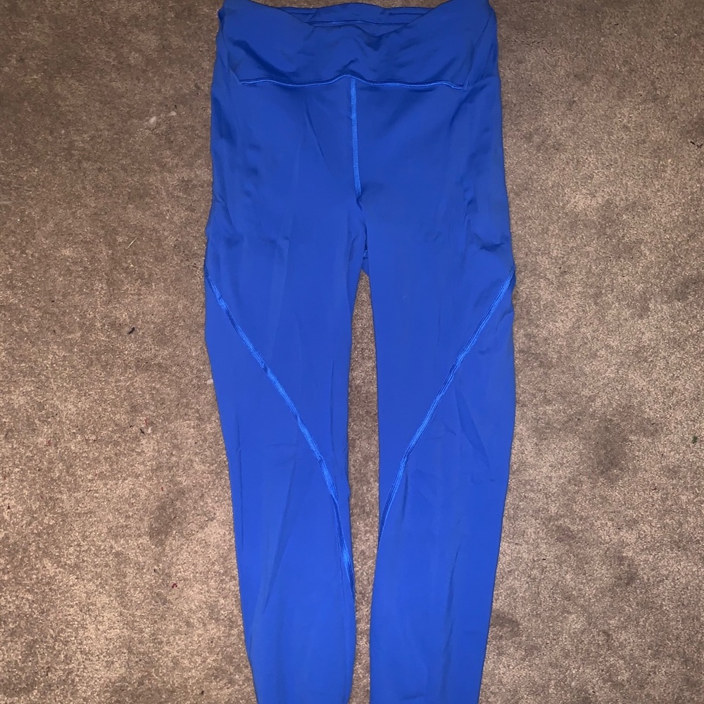 Lululemon free to speed